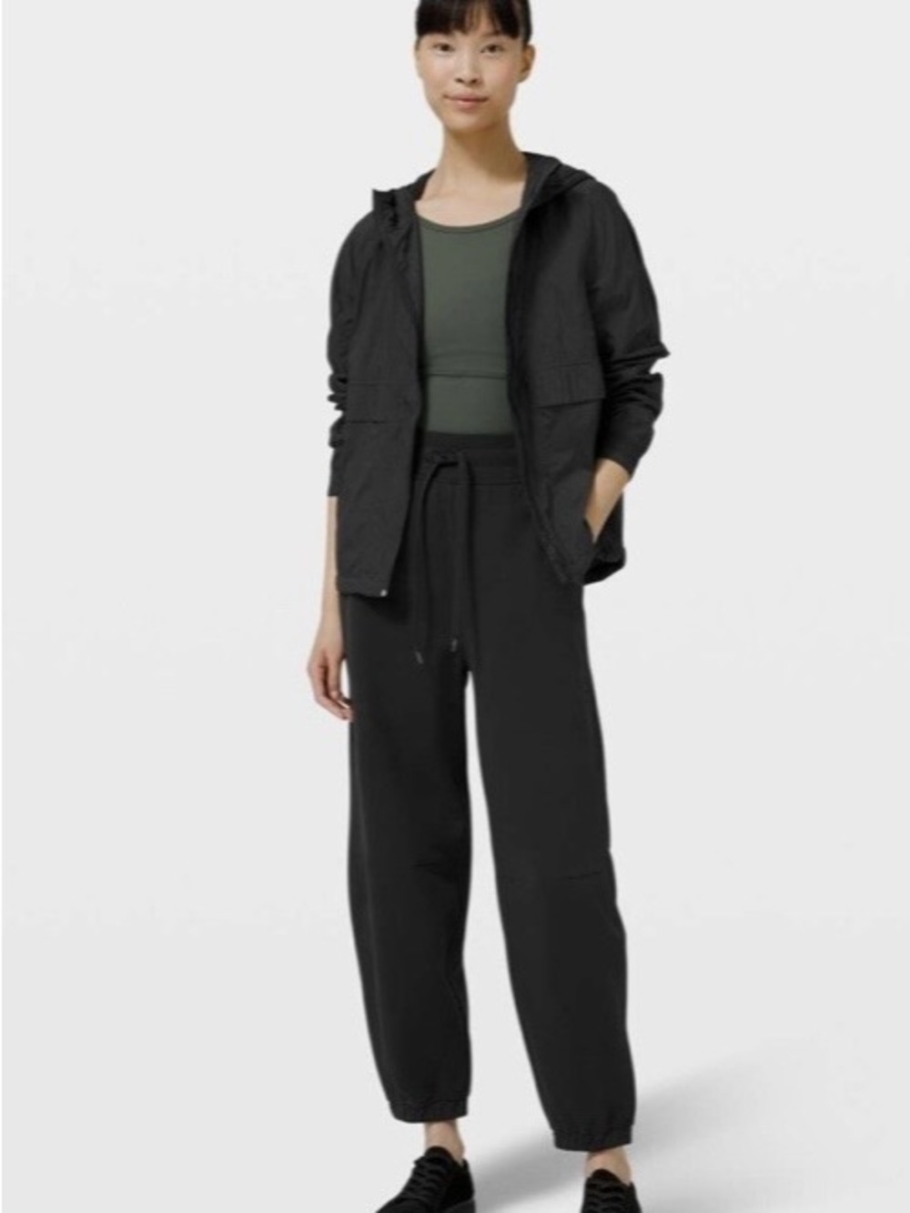 Lululemon Relaxed Fit French Terry Jogger Pants - Women's Size 6 - Black